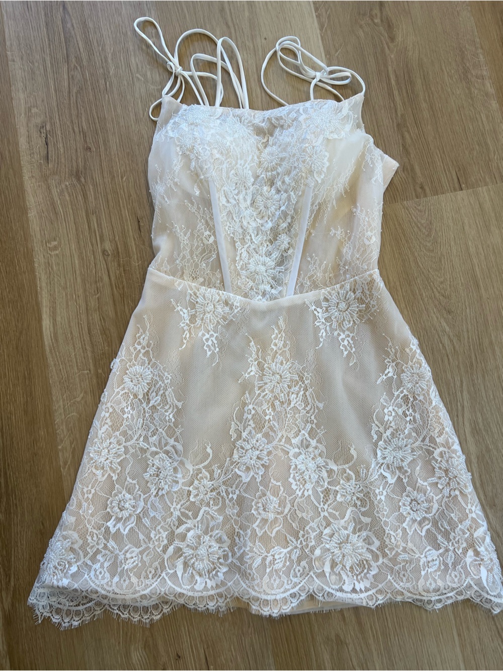 NEW! Delicate Lace Dress